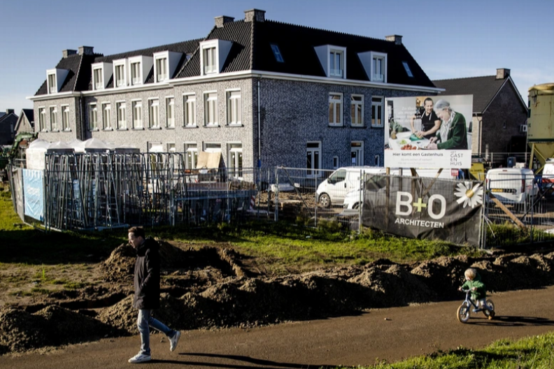 € 420 miljoen extra voor bouw ouderenwoningen